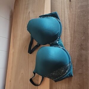 Victoria's Secret Underwire Bra Size 38 DDD Teal Nude Lace Detail